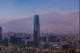 El año pasado, parte de las emisiones internacionales correspondieron principalmente a la República de Chile y a entidades cuasi-soberanas, como Codelco o ENAP./ Canva.