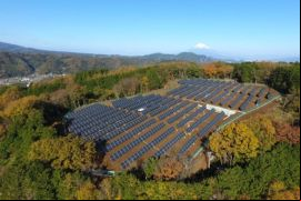 Varios son los proyectos solares fotovoltaicos en desarrollo a la luz de la nueva normativa./ Unsplash - Mark Merner.