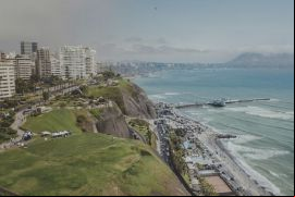 Perú se ubica como el segundo país de la región con las mejores perspectivas para 2025./ Unsplash - Aarom Ore.