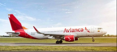 Avianca ofrece servicio de transporte de pasajeros y carga / Avianca
